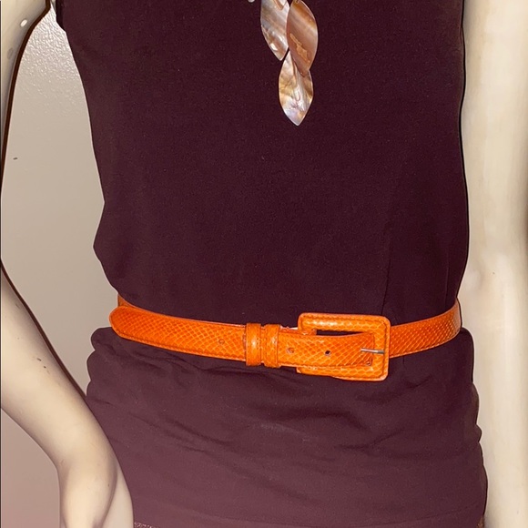 VINTAGE The Ritz’s Accessory Collection - Picture 2 of 4